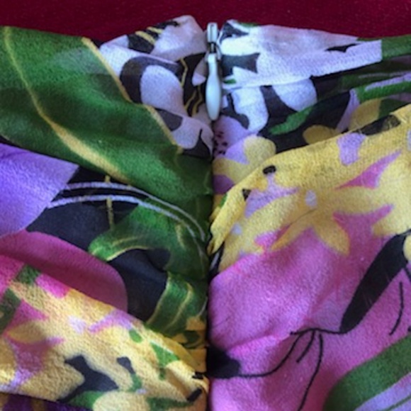 Anna Paul 100% Silk Flowered Mini Ruffled Skirt Size Small - Picture 5 of 8